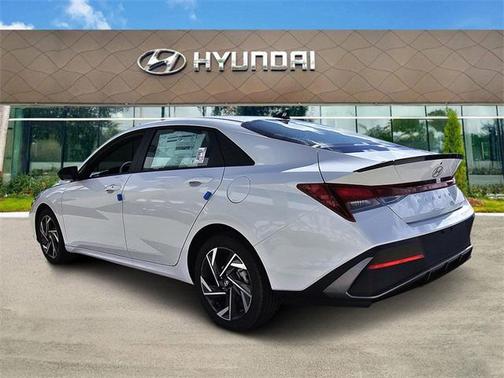 2025 Hyundai ELANTRA Sport