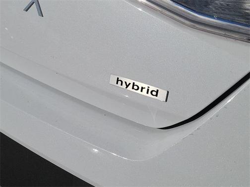 2025 Hyundai ELANTRA HEV SEL Sport