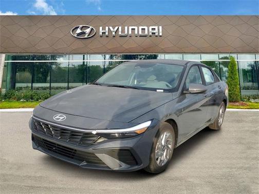2025 Hyundai ELANTRA Sport