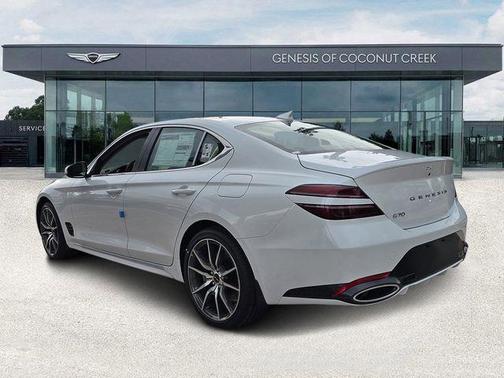 2026 Genesis G70 2.5T RWD
