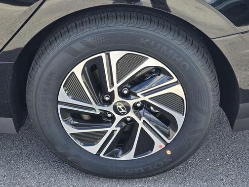 Abyss Black 2026 Hyundai SONATA Hybrid Base