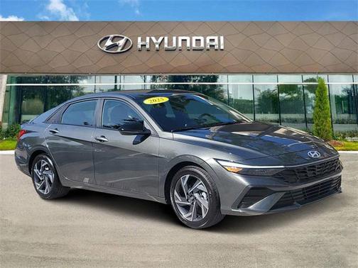 2025 Hyundai ELANTRA Sport