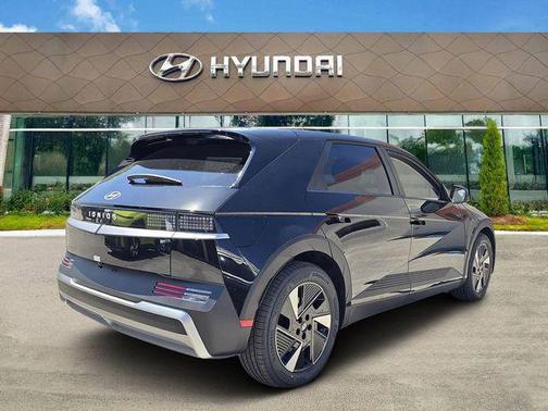 Abyss Black 2026 Hyundai IONIQ 5 SEL