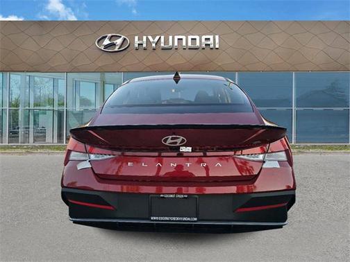 2025 Hyundai ELANTRA Sport