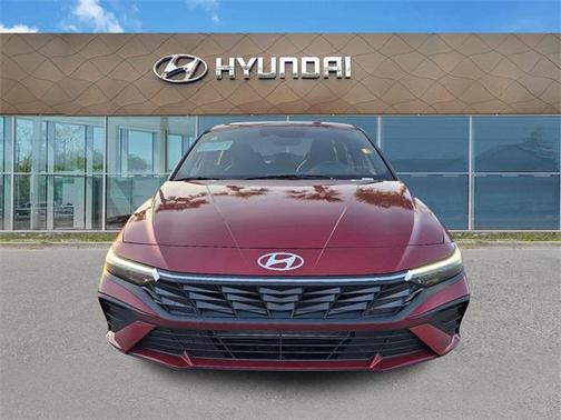 2025 Hyundai ELANTRA Sport