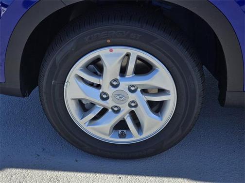 2025 Hyundai VENUE SE