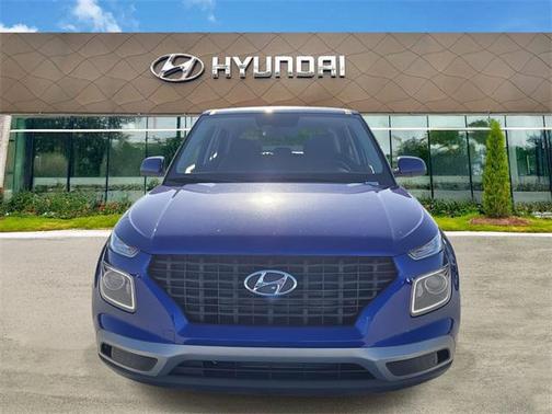 2025 Hyundai VENUE SE