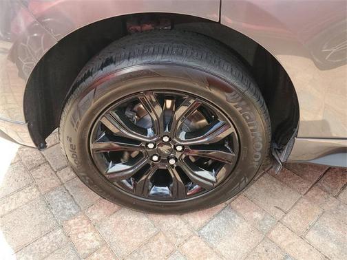 2023 Ford Edge SE