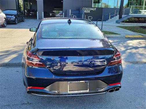 2023 Genesis G70 2.0T RWD