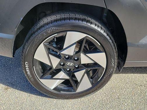 Ecotronic Gray Pearl 2024 Hyundai KONA Limited