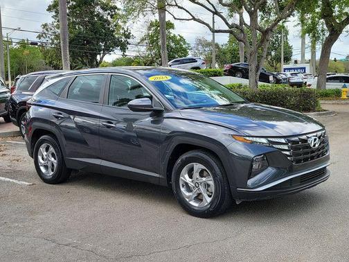 2024 Hyundai TUCSON SE