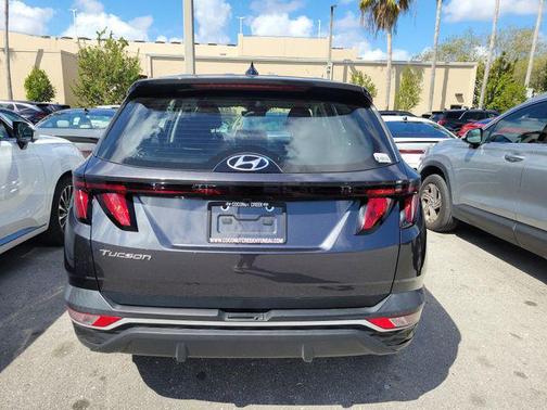 2024 Hyundai TUCSON SE