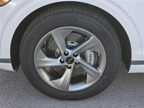 2026 Genesis GV70 2.5T