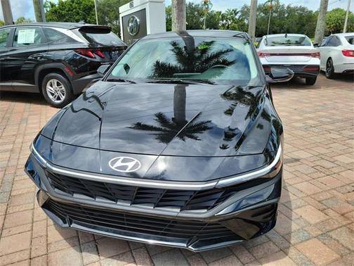 2025 Hyundai ELANTRA HEV Blue