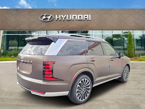 Earthy Brass Matte 2026 Hyundai Palisade Hybrid Calligraphy