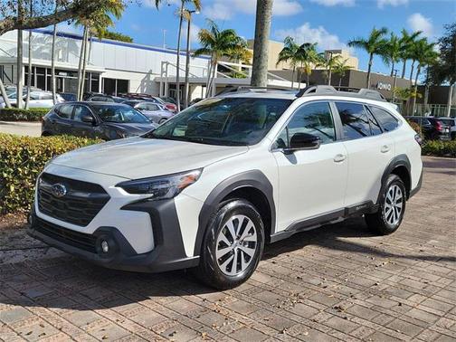 2025 Subaru Outback Premium