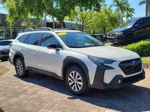 2025 Subaru Outback Premium