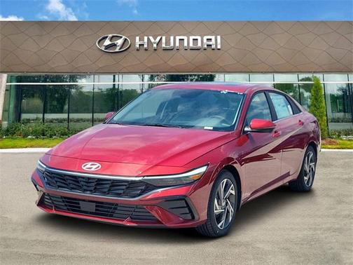 2025 Hyundai ELANTRA Limited