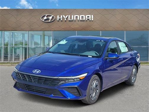 2025 Hyundai ELANTRA Sport