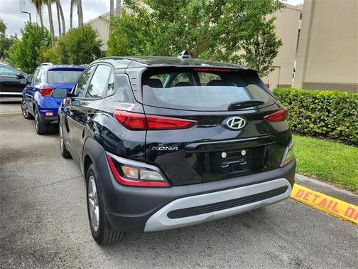 2023 Hyundai KONA SE
