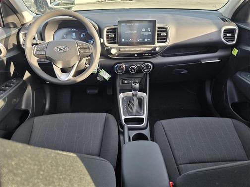 2025 Hyundai VENUE SE