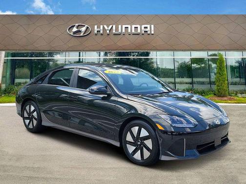 Digital Green 2024 Hyundai IONIQ 6 SE
