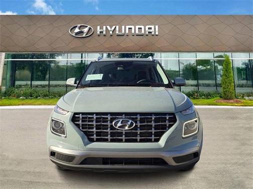 2025 Hyundai VENUE Limited