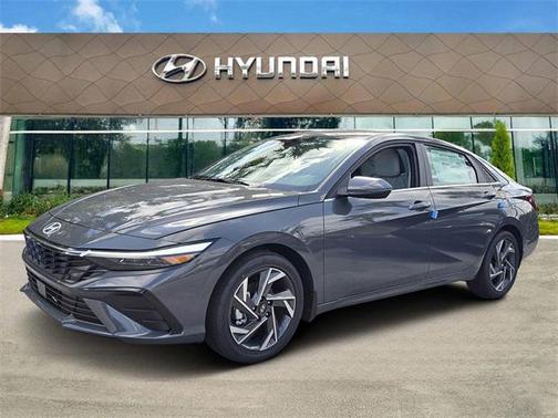 2025 Hyundai ELANTRA Limited