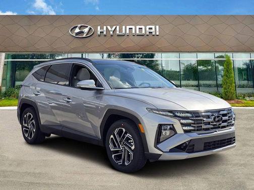 Shimmering Silver 2026 Hyundai TUCSON SEL Plus