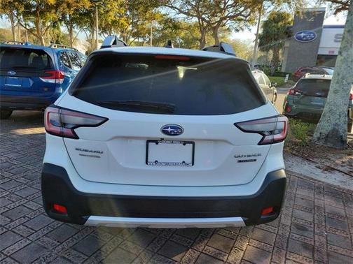 2023 Subaru Outback Touring