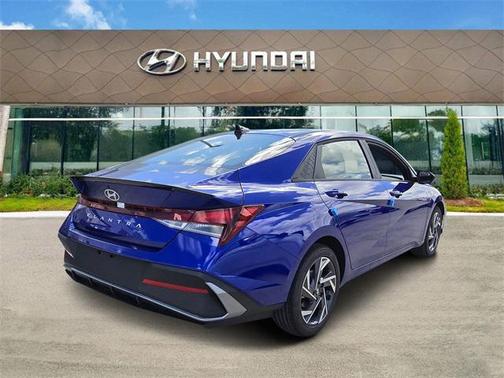 2025 Hyundai ELANTRA Sport