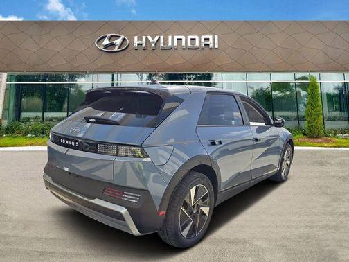 Lucid Blue 2026 Hyundai IONIQ 5 SE