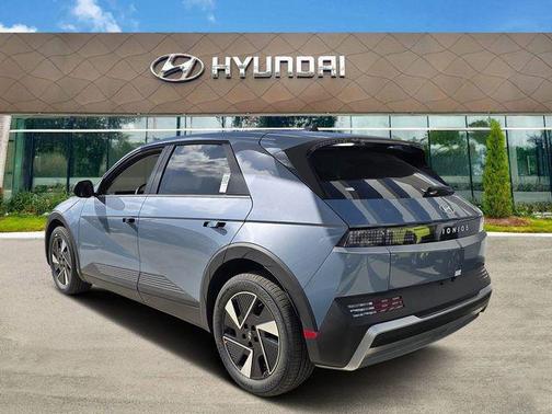 Lucid Blue 2026 Hyundai IONIQ 5 SE