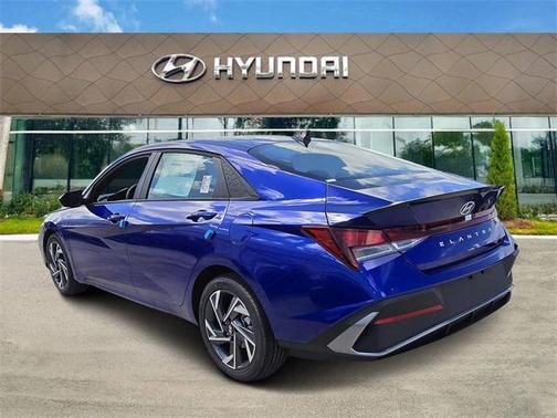 2025 Hyundai ELANTRA Sport