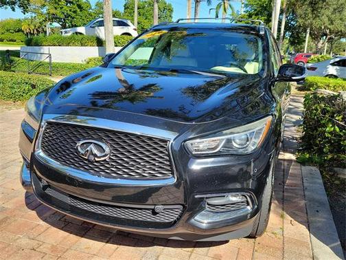2019 INFINITI QX60 Luxe