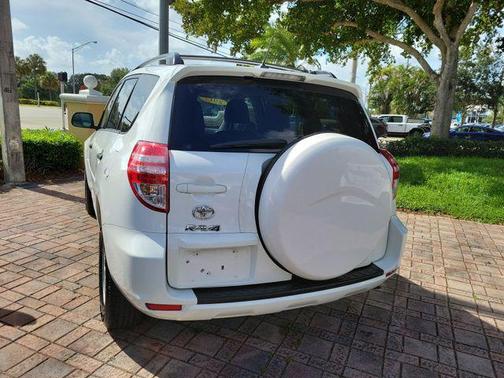 Super White 2012 Toyota RAV4 Base