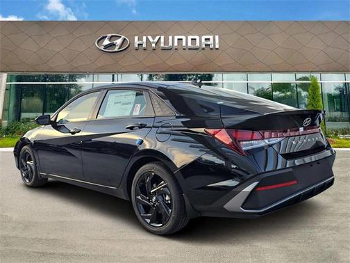 2026 Hyundai ELANTRA Sport
