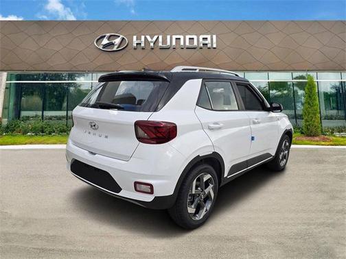 2025 Hyundai VENUE Limited
