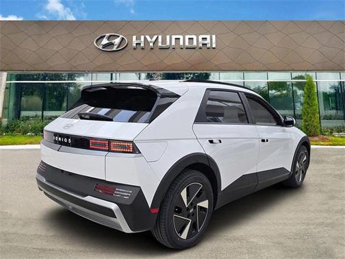 2025 Hyundai IONIQ 5 SEL