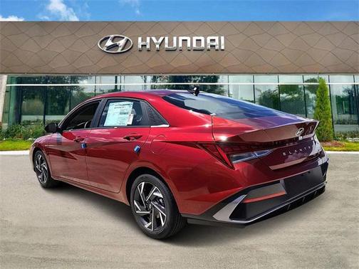 2025 Hyundai ELANTRA Sport