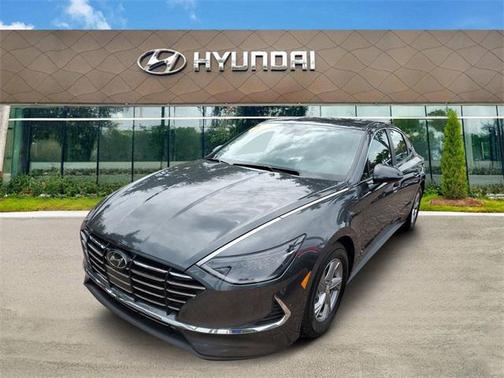 2023 Hyundai SONATA SE