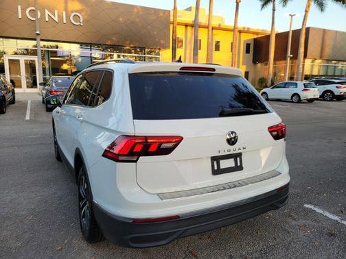 2023 Volkswagen Tiguan 2.0T S