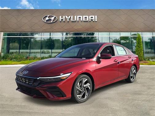 2025 Hyundai ELANTRA Limited