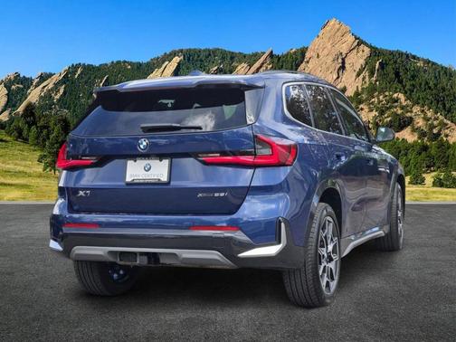 Phytonic Blue Metallic 2025 BMW X1 xDrive28i