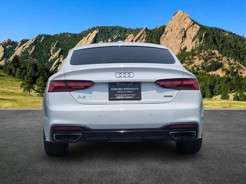 Glacier White Metallic 2020 Audi A5 Sportback Premium Plus