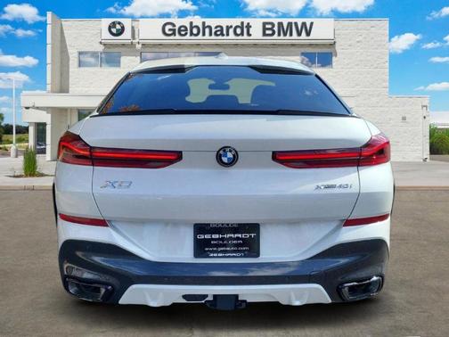2026 BMW X6 xDrive40i