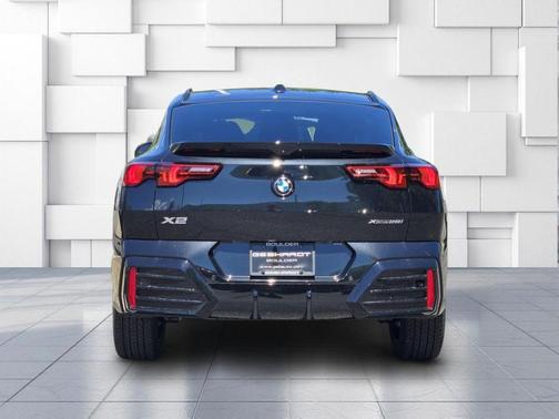 Black Sapphire Metallic 2026 BMW X2 xDrive28i