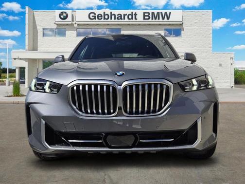 Gray Metallic 2026 BMW X5 xDrive40i