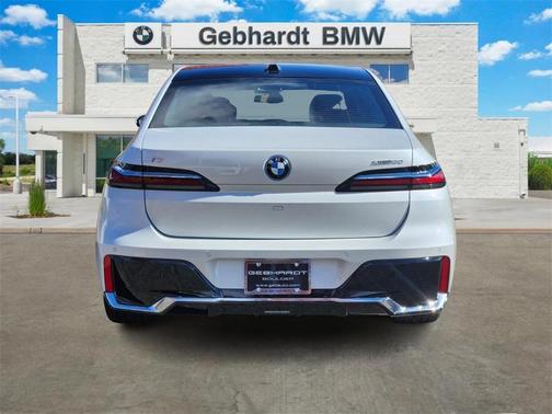 2025 BMW i7 xDrive60