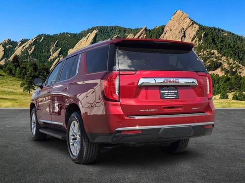 Volcanic Red 2023 GMC Yukon SLT
